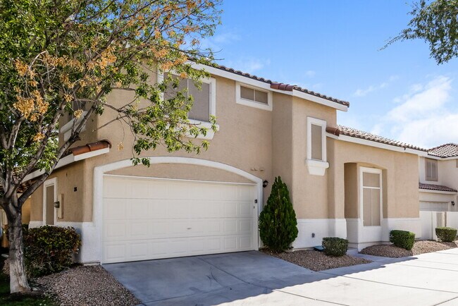 Foto del edificio - 2385 Cliffwood Dr