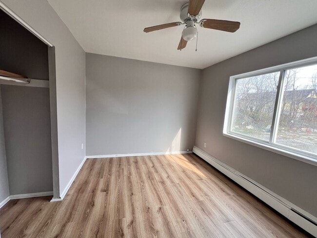 Foto del edificio - 3265 E 143rd St