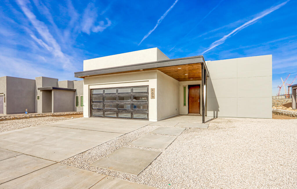Foto principal - 409 Beech Tree Dr