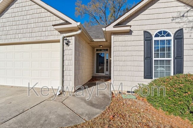 Foto del edificio - 808 Tyler Woods Dr