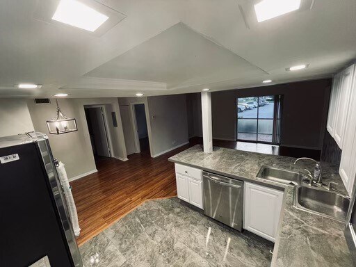 Primary Photo - 6547 Chasewood Dr