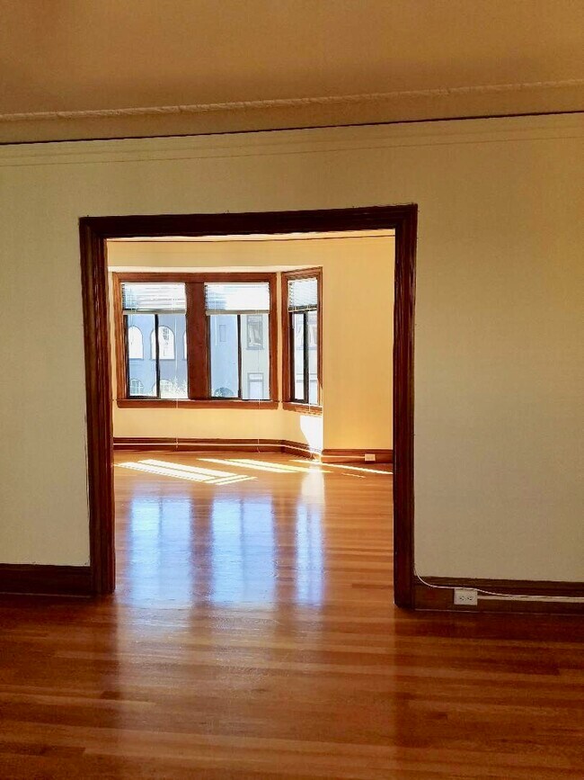 Foto del edificio - 3424 Scott St