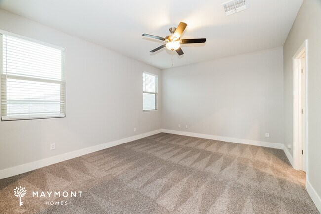 Foto del edificio - 19953 W Madison St