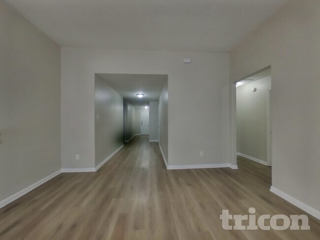 Foto del edificio - 14045 Buckskin Dr