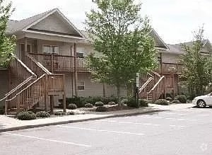 Building Photo - 203 Olde Covington Way