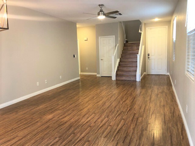Building Photo - 10592 Calico Pines Ave