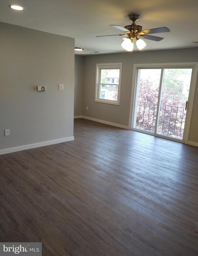 Foto principal - 216 Winding Way