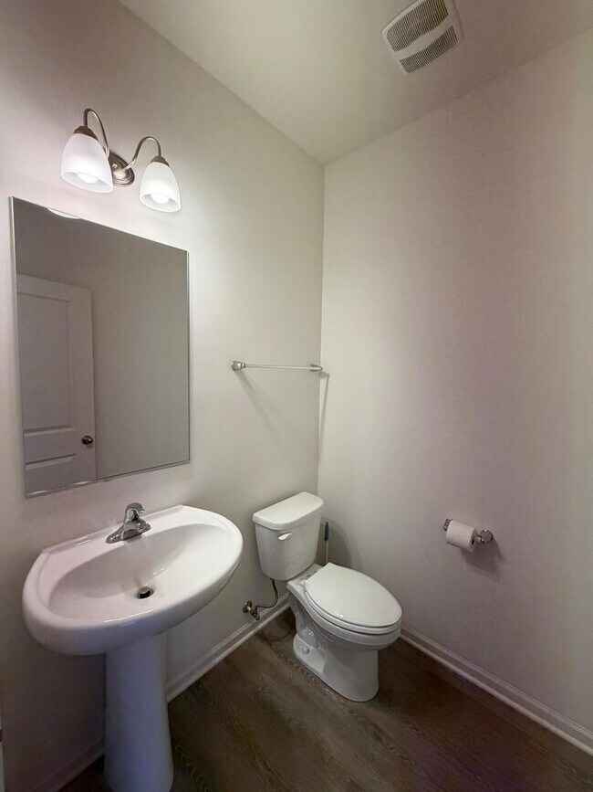 Foto del edificio - 2315 Prestige Pl