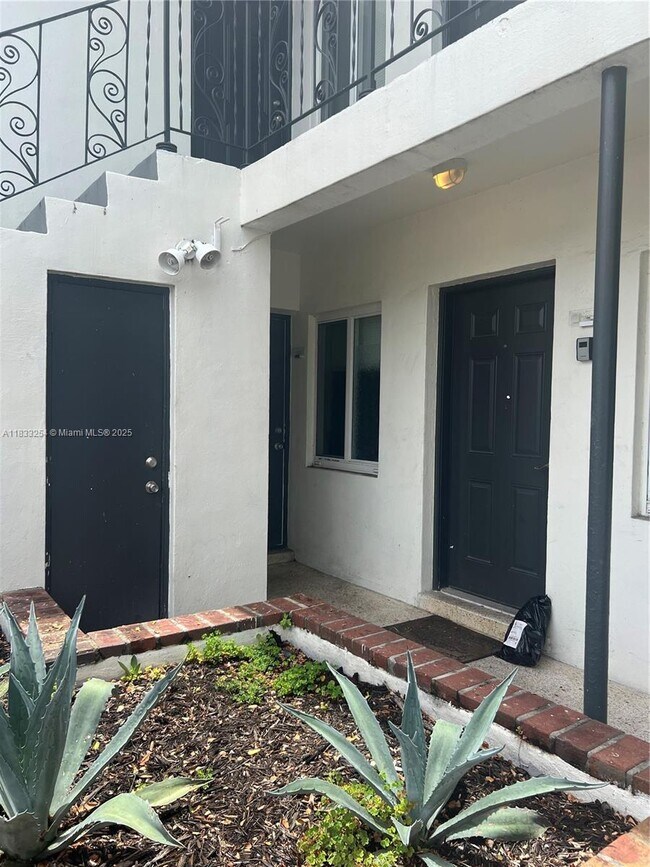 Foto del edificio - 520 NE 82nd Terrace