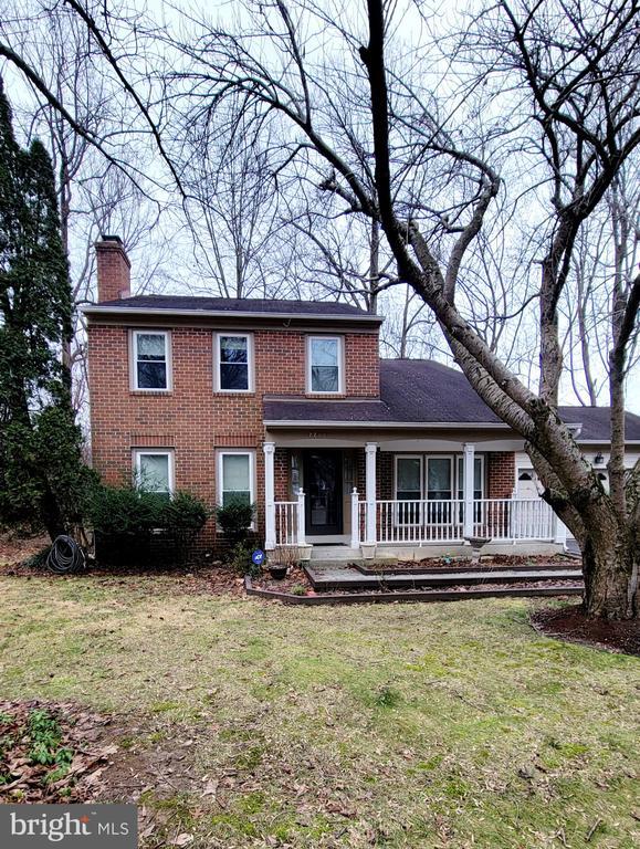 Building Photo - 2205 Blue Valley Dr