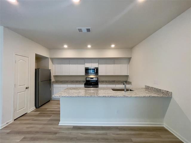 Foto del edificio - 317 Marsh Ln