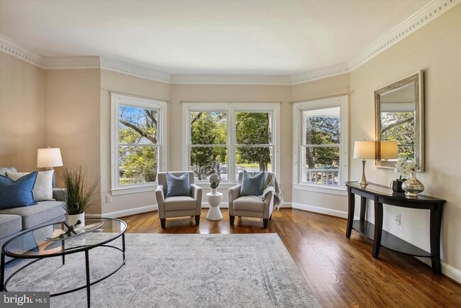 Foto del edificio - 2041 Westmoreland St