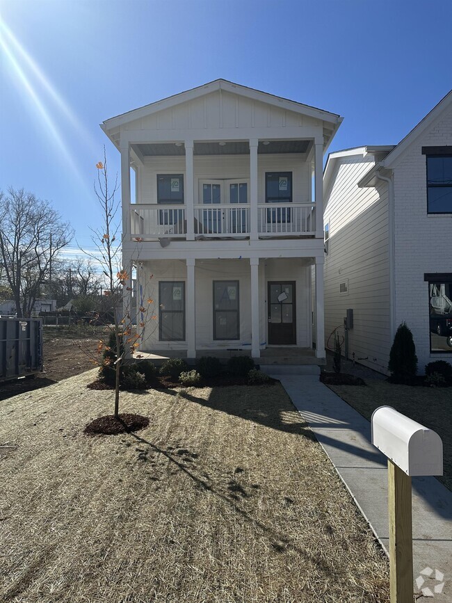The Nations Apartments for Rent with a Yard Nashville, TN 1 Rentals