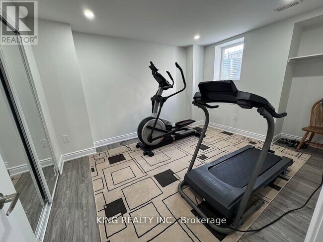 Photo du bâtiment - 1256 Leger Wy