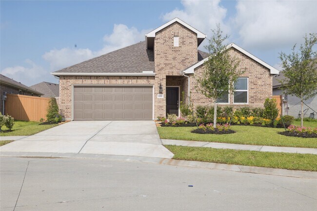 Foto del edificio - 698 Daniels Lk Ln