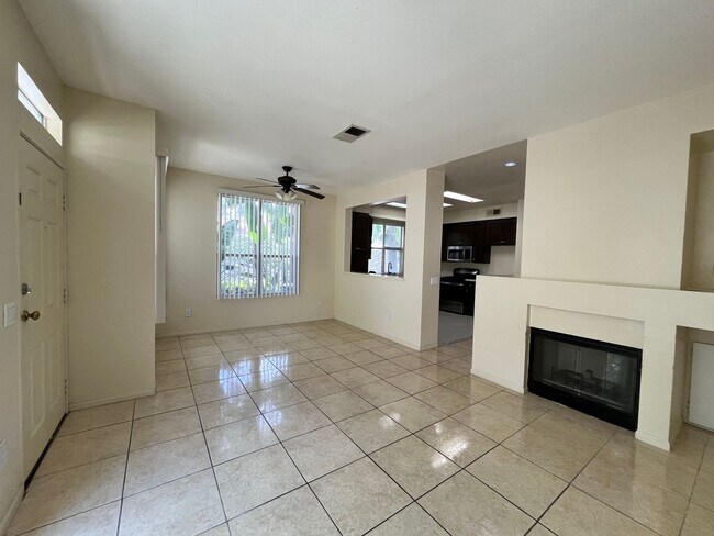 Building Photo - Quiet home now available in Eastlake - 3be...