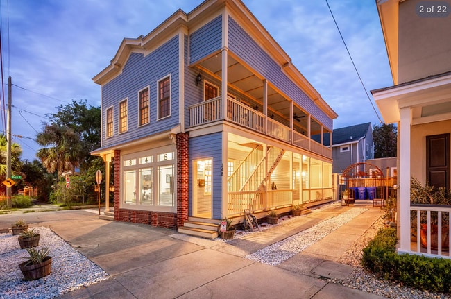 Building Photo - 348 Ashley Ave