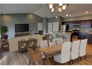 Mill Hollow Apartments photo'