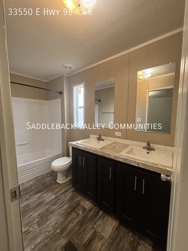 Foto del edificio - 33550 E Hwy 96-46