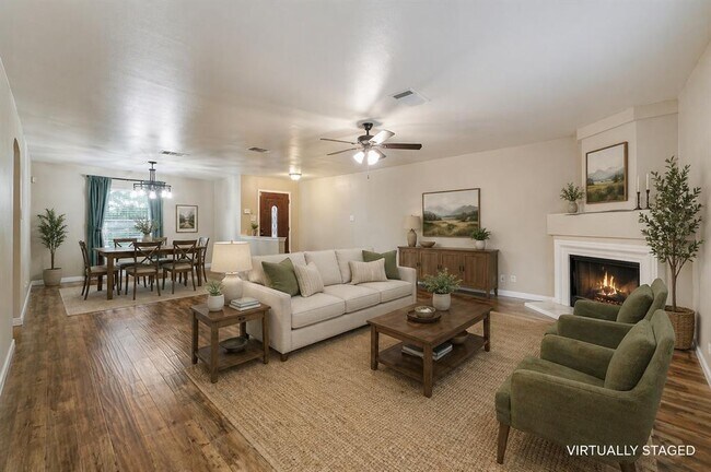 Building Photo - 928 Justeford Dr