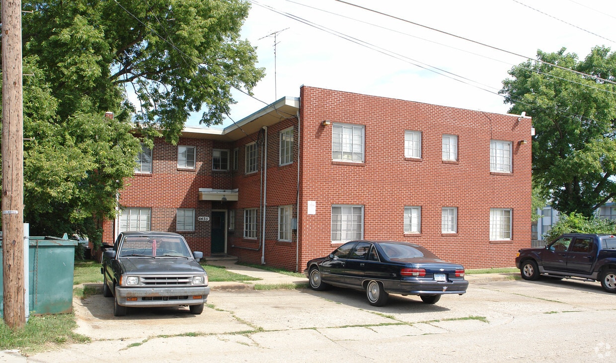 Building Photo - 1433-1435 SW Lincoln St