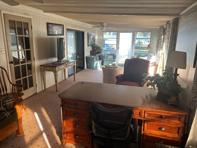 Foto del edificio - 500 Robin Ln