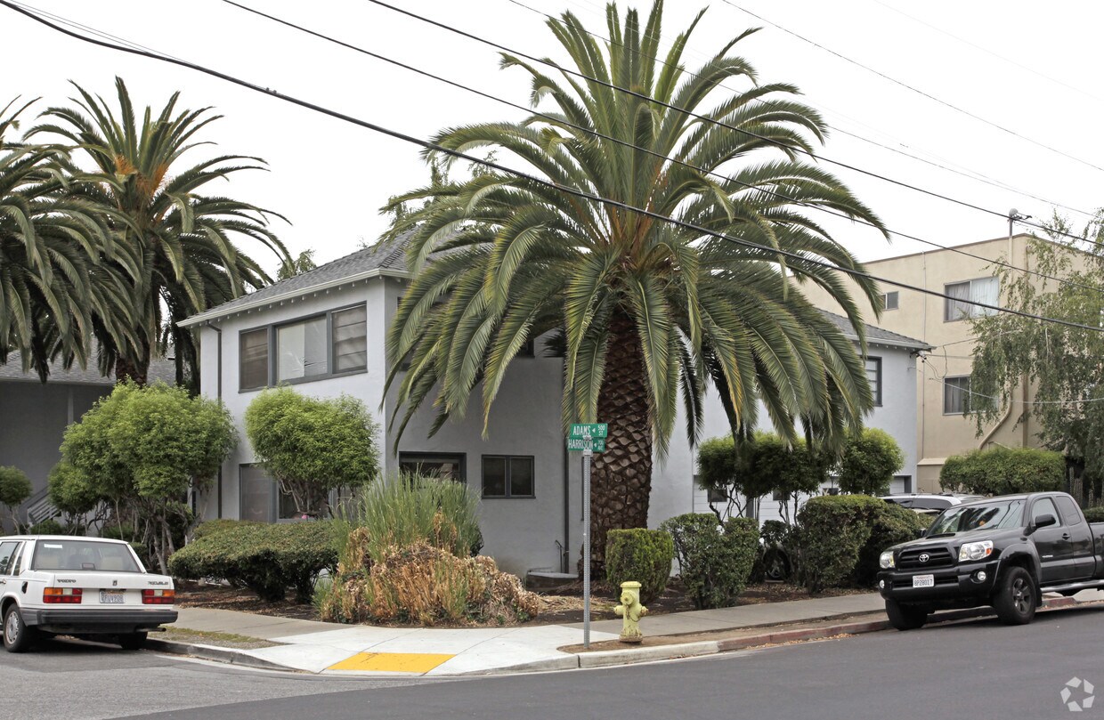 Foto del edificio - 508 Adams St