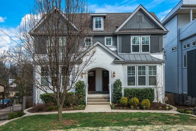 Foto del edificio - 2814 W Kirkwood Ave