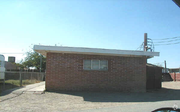 Foto del edificio - Desert Breeze Mobile Home Park