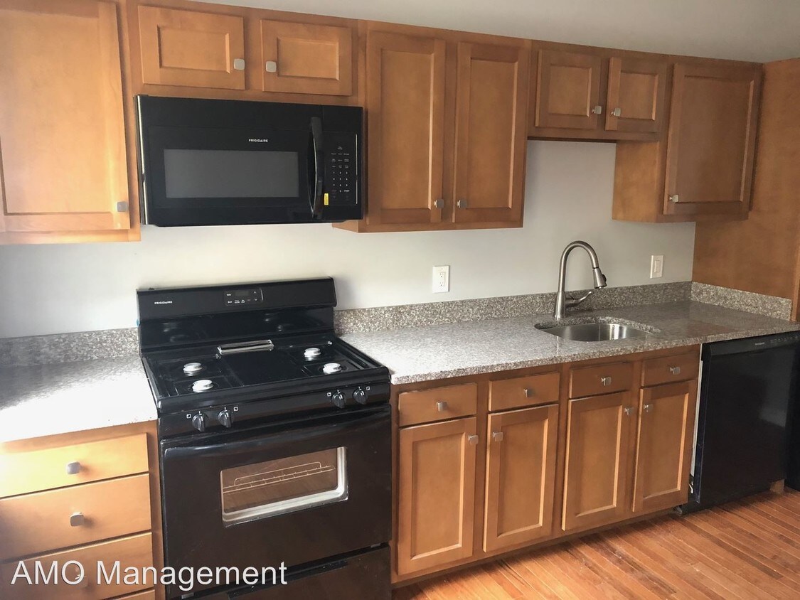 Foto principal - 2 br, 2 bath House - 513 Emlin