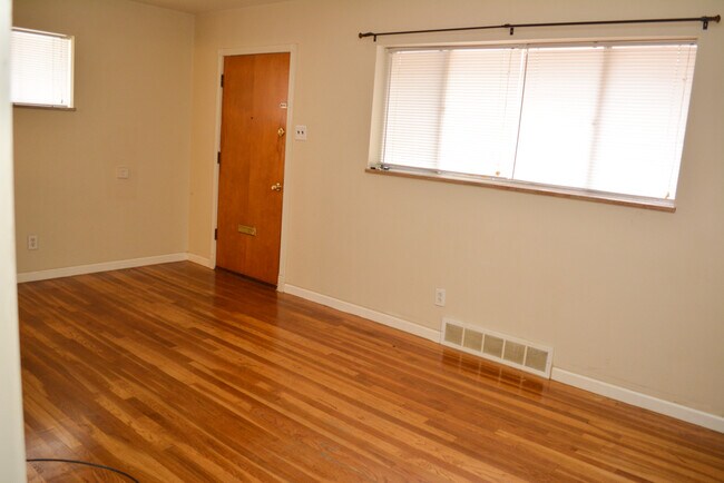Building Photo - 3609 Eichelberger St