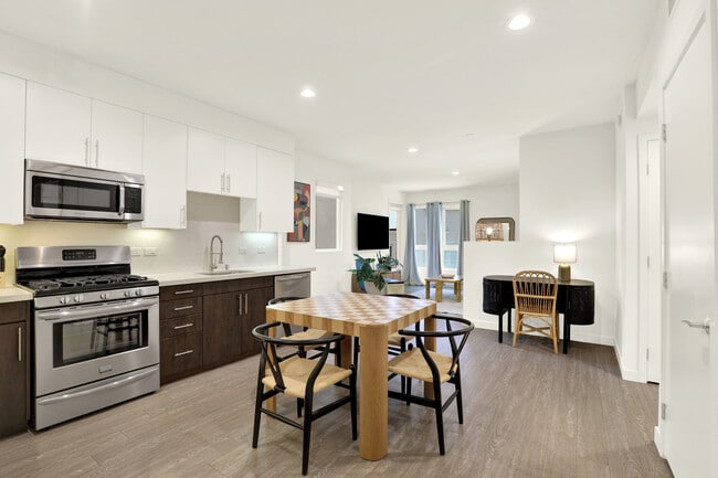 1B Kitchen - Urbanpolitan