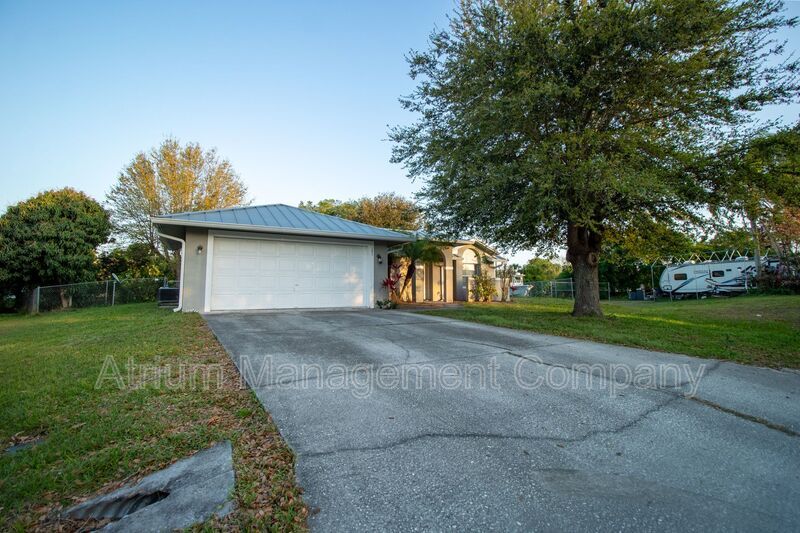 Primary Photo - 1631 Jinn Ct SE