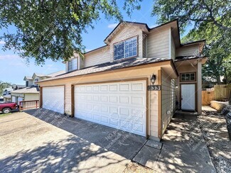 Building Photo - 833 Sagewood Trail