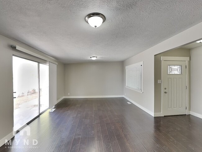 Building Photo - 8446 W 3450 S