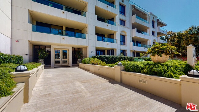 Foto del edificio - 701 Ocean Ave
