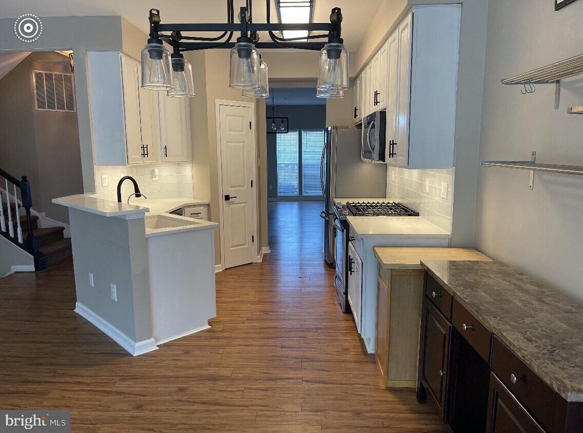 2633 Crabapple Cir, Perkasie, PA 18944 Townhome Rentals in Perkasie