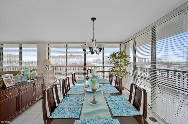 Building Photo - 3 br, 2 bath House - 2017 S Ocean Dr Apt 610