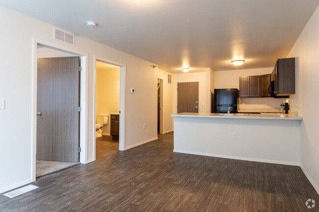 1BR, 1BA - 683 SF - Lux North