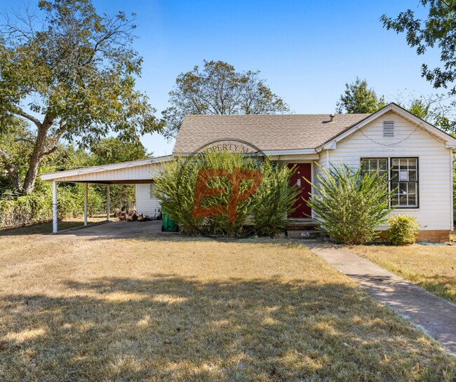 Foto del edificio - 618 Adams Ave