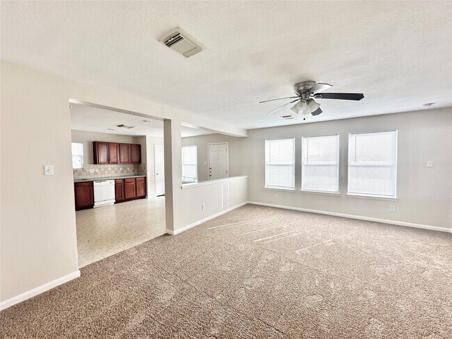 Building Photo - 18223 Fair Grange Ln