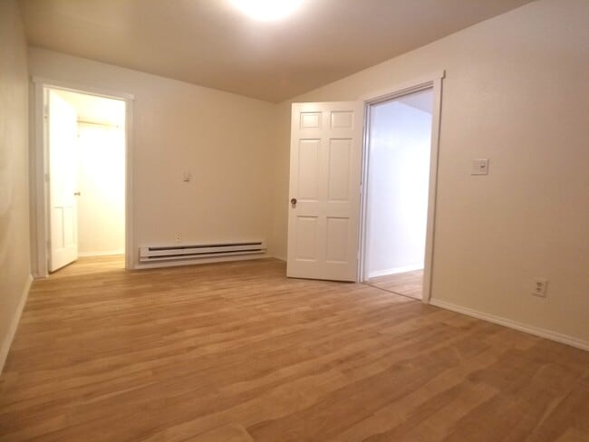 Building Photo - 1908 Lead Ave SE