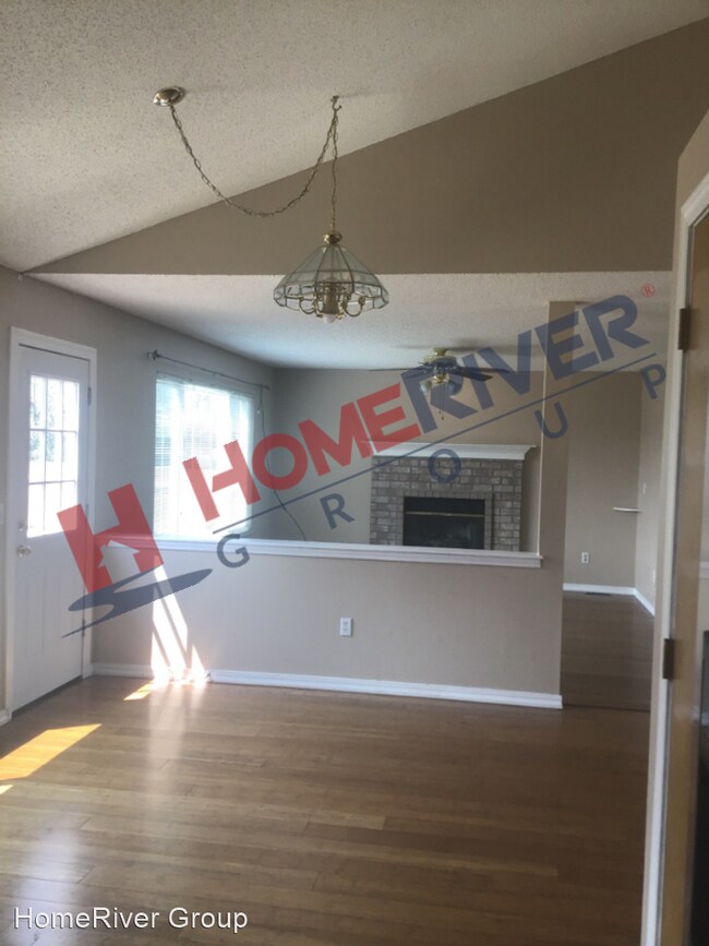 Building Photo - 4 br, 3.5 bath House - 1285 Grass Valley D...