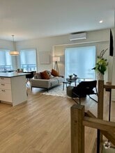 Building Photo - 305 Rue Elisabeth-Chauvin