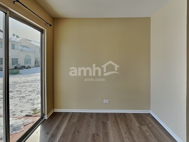 Foto del edificio - 790 Dogwood Ln