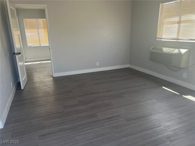 Building Photo - 1401 S Casino Center Blvd