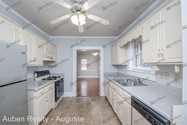 Building Photo - 3 br, 2 bath House - 1705 Johns Road