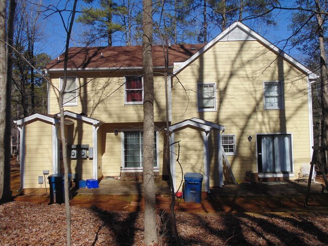 Building Photo - 4335 American Dr