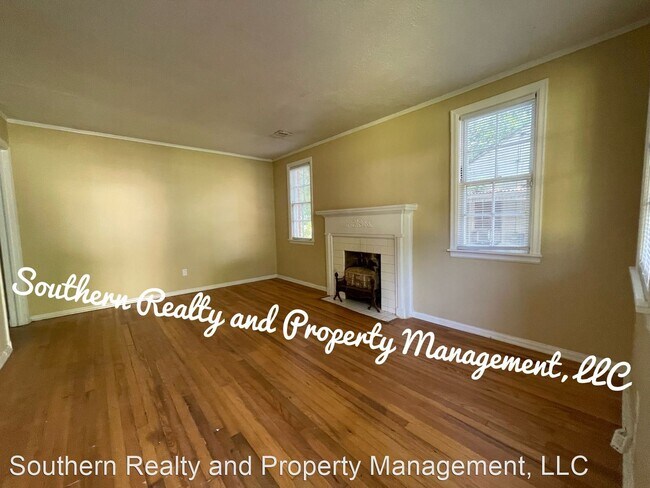 Building Photo - 2 br, 1 bath House - 117 Bradley Dr