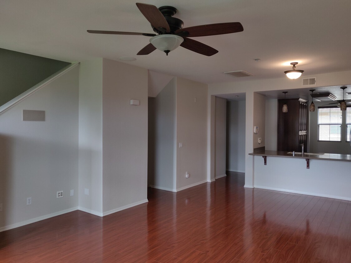 10160 Brightwood Ln, Santee, CA 92071 Townhome Rentals in Santee CA